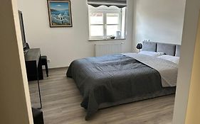 Upper-House Goldener Hirsch